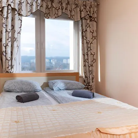 Comfortable 3city With Balcony By Renters Apartmán