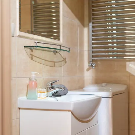 Apartmán Comfortable 3city With Balcony By Renters *