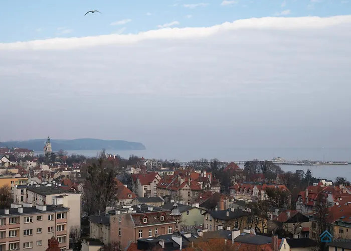 Comfortable 3city With Balcony By Renters 公寓 索波特