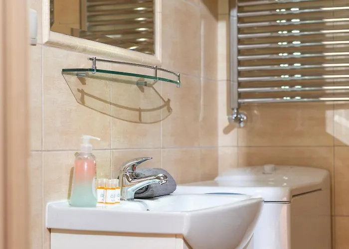 公寓 Comfortable 3city With Balcony By Renters *